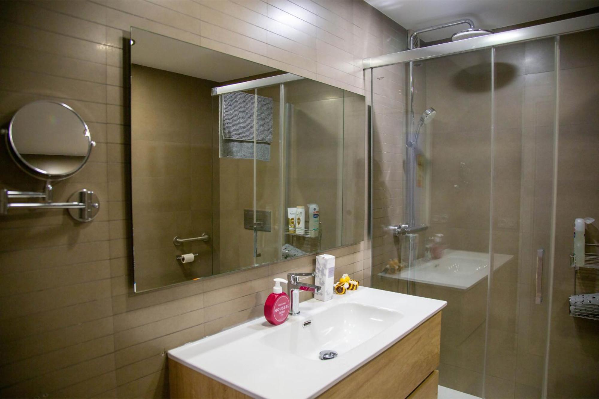Sunflower Apartment Centrico Tarragona Eksteriør billede