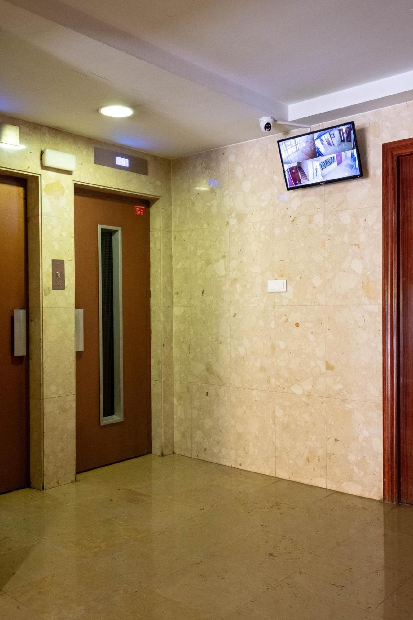 Sunflower Apartment Centrico Tarragona Eksteriør billede